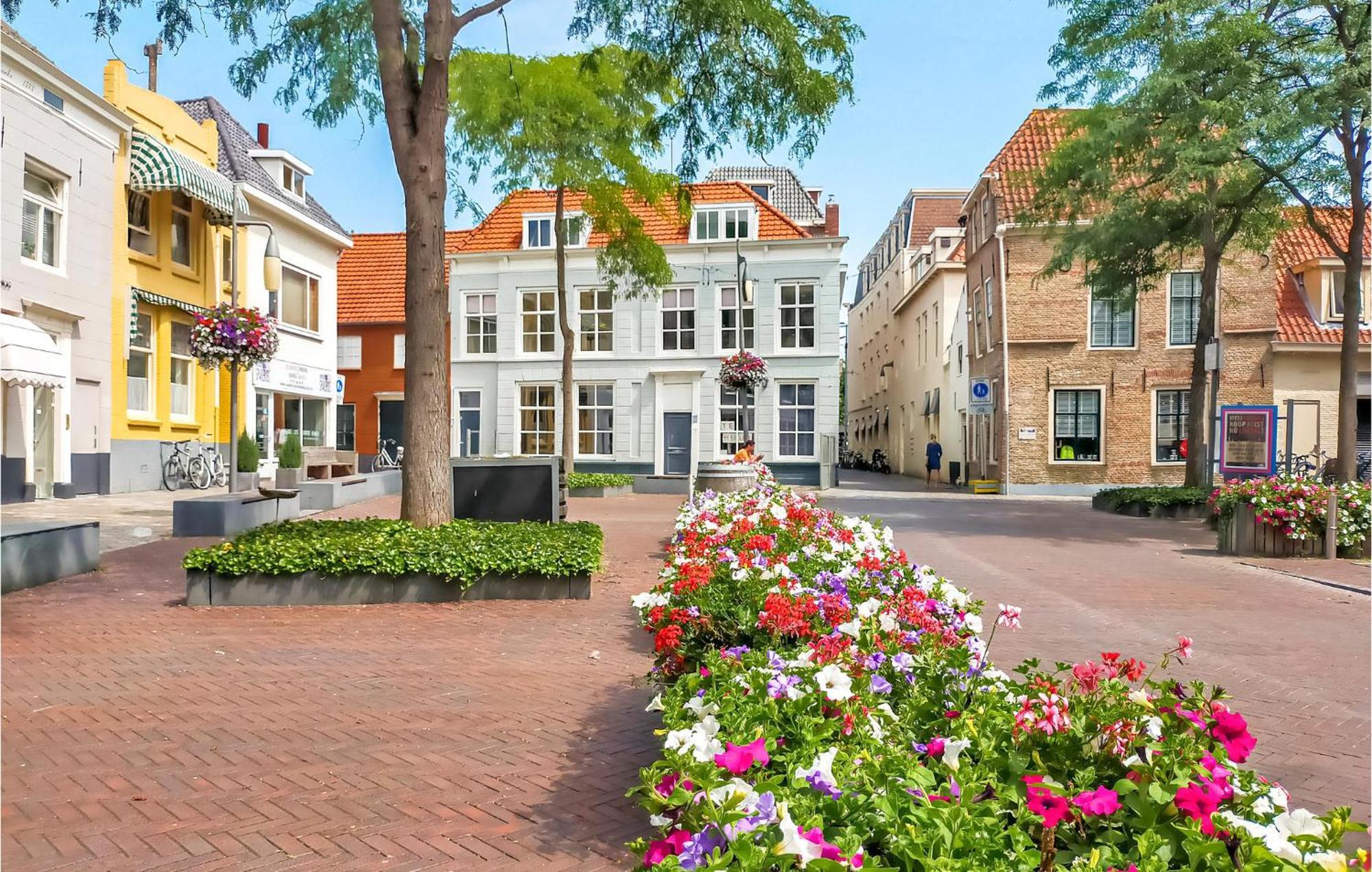 3 Bedroom Beautiful Home In Heinkenszand ภายนอก รูปภาพ