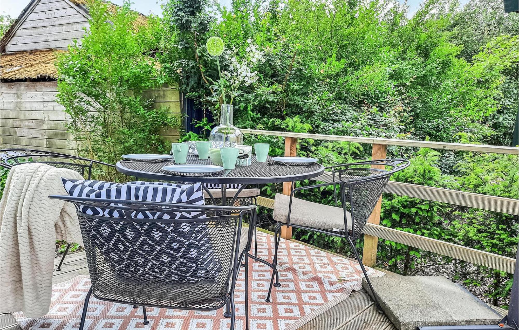 3 Bedroom Beautiful Home In Heinkenszand ภายนอก รูปภาพ